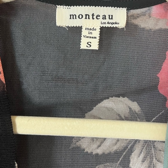 MONTEAU Size Small Black Red Floral Roses Sheer Kimono Boho Robe - Picture 6 of 6